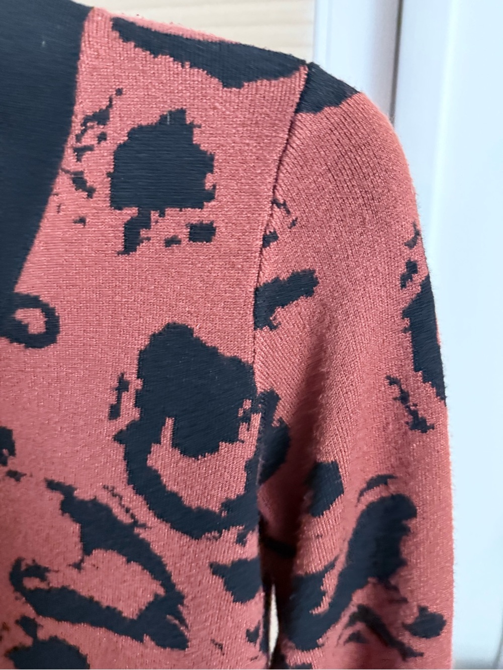 Worthington Black & rust brown Leopard Print button Cardigan petite or cropped - Picture 6 of 15